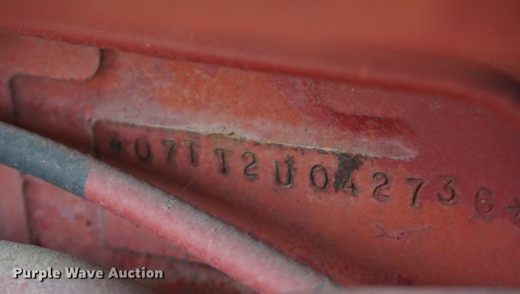 image for item DB0427 1970 International 1456 tractor