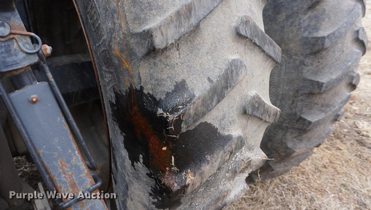 image for item DB0430 1991 Case IH 7130 MFWD tractor