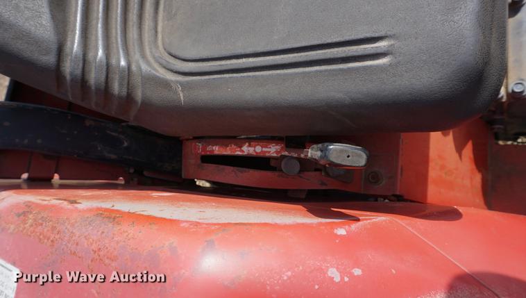 image for item DB0442 1988 Case IH 245 tractor