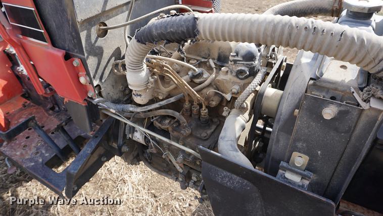 image for item DB0442 1988 Case IH 245 tractor