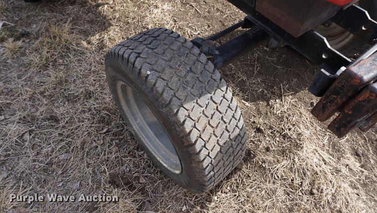 image for item DB0442 1988 Case IH 245 tractor