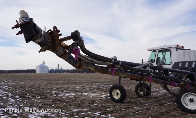 image for item DB0443 1998 SpraCoupe 4640 self-propelled sprayer