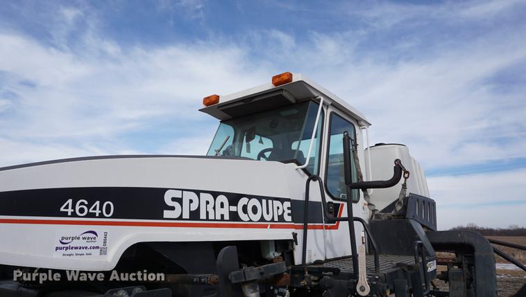 image for item DB0443 1998 SpraCoupe 4640 self-propelled sprayer
