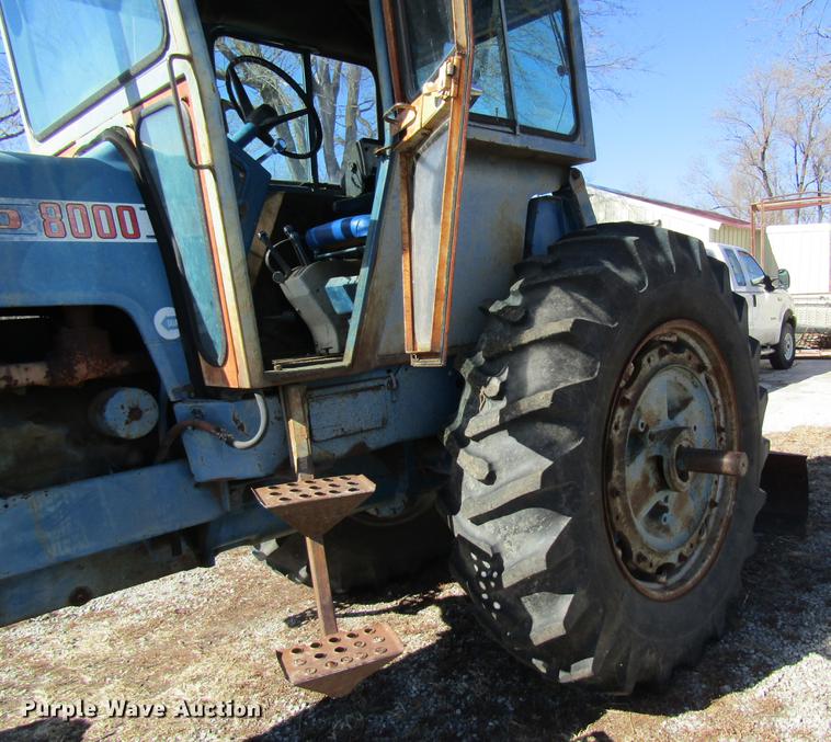 image for item DB5941 Ford 8000 tractor