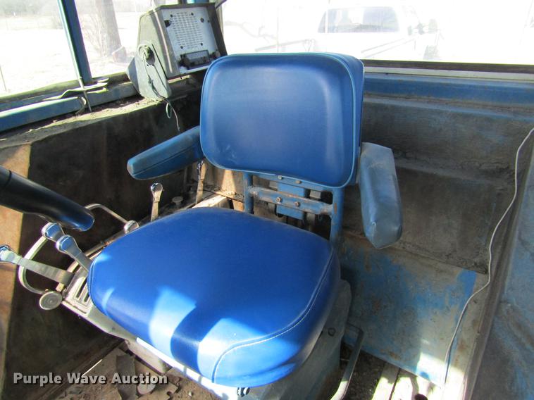 image for item DB5941 Ford 8000 tractor