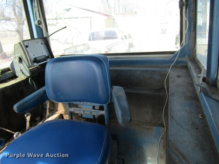 image for item DB5941 Ford 8000 tractor