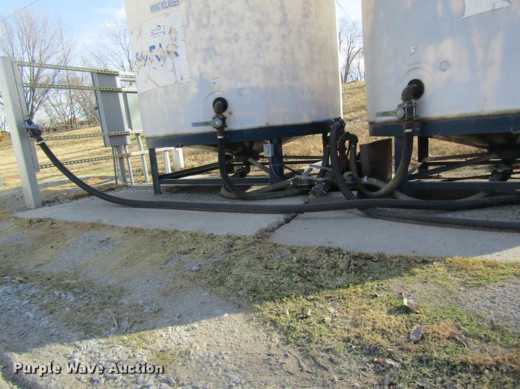 image for item DB5946 (2) bulk tanks