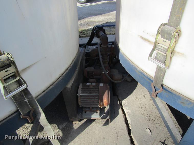 image for item DB5946 (2) bulk tanks