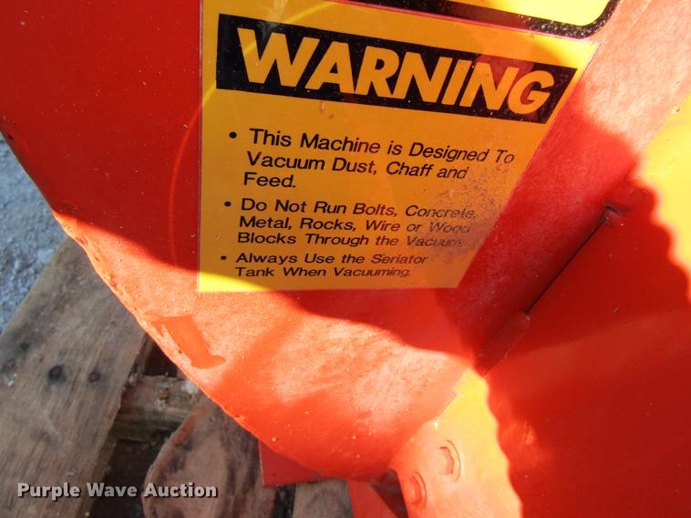 image for item DB5948 Dunrite grain vacuum