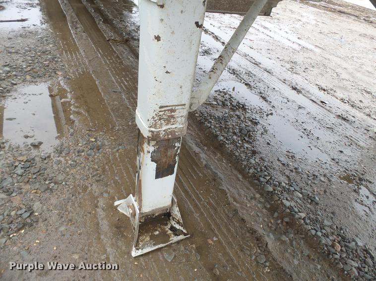 image for item DB7202 2008 Manac double hopper bottom grain trailer