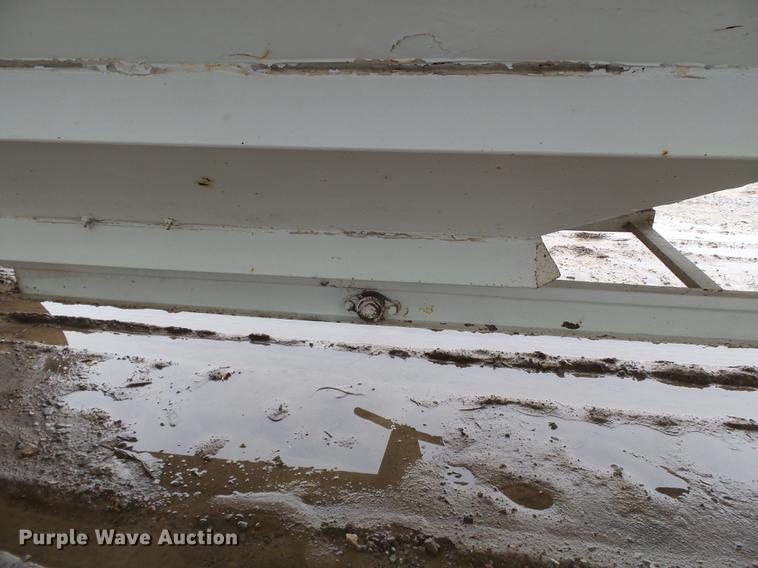 image for item DB7202 2008 Manac double hopper bottom grain trailer