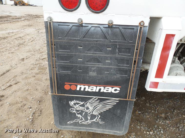 image for item DB7202 2008 Manac double hopper bottom grain trailer