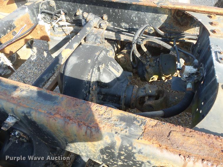 image for item DB7205 2000 Freightliner Century Class FLC12064 truck cab and chassis