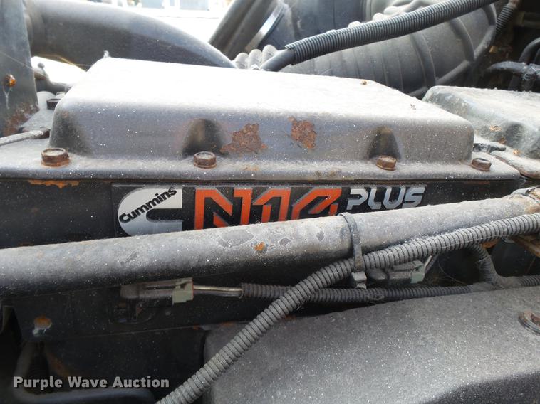 image for item DB7205 2000 Freightliner Century Class FLC12064 truck cab and chassis