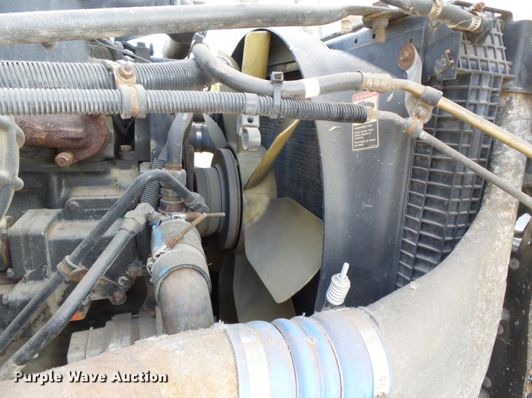 image for item DB7205 2000 Freightliner Century Class FLC12064 truck cab and chassis