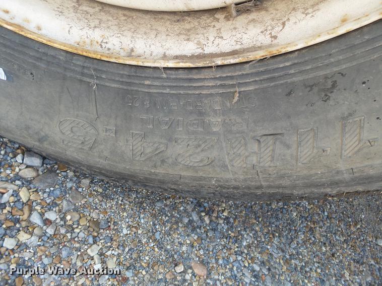 image for item DB7206 2003 Mack CX613 fertilizer tender truck