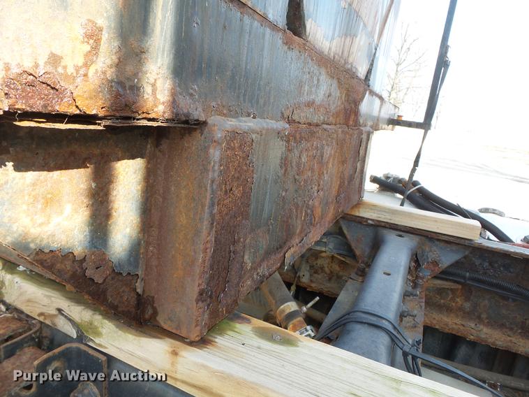 image for item DB7206 2003 Mack CX613 fertilizer tender truck