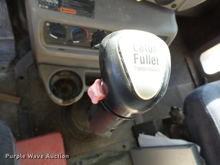 image for item DB7206 2003 Mack CX613 fertilizer tender truck