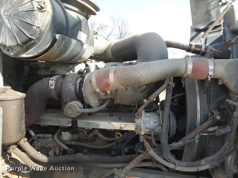 image for item DB7206 2003 Mack CX613 fertilizer tender truck