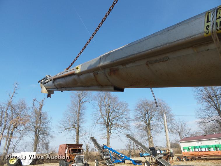 image for item DB7208 2005 International 9200i fertilizer tender truck