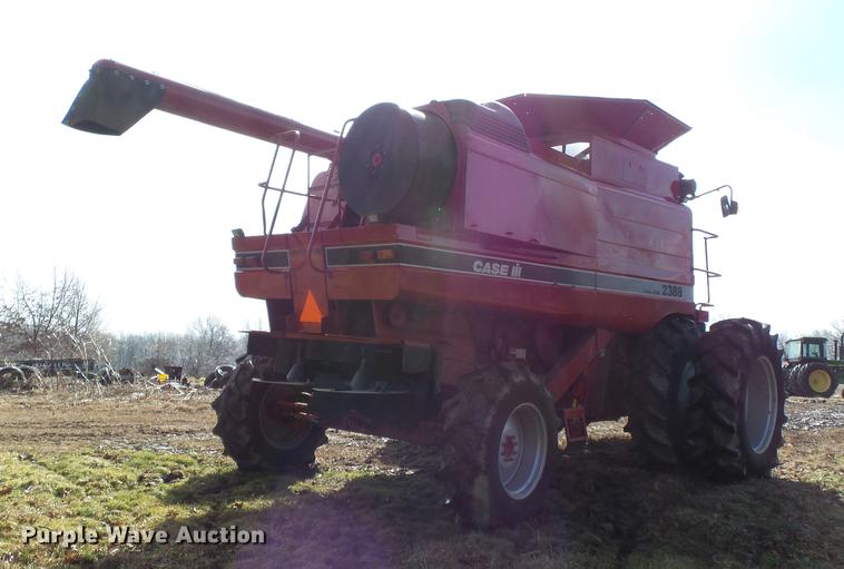 image for item DB7223 1999 Case IH 2388 RWA combine