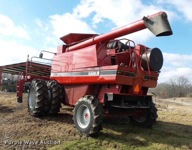 image for item DB7223 1999 Case IH 2388 RWA combine