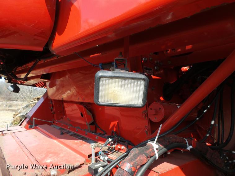 image for item DB7223 1999 Case IH 2388 RWA combine