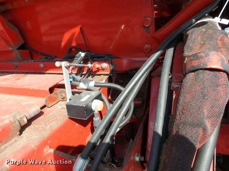 image for item DB7223 1999 Case IH 2388 RWA combine