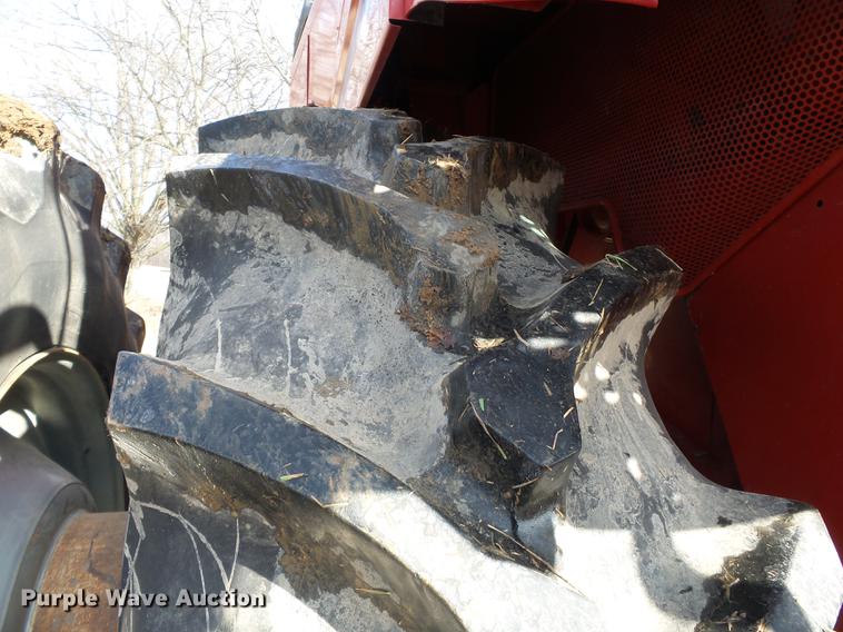 image for item DB7223 1999 Case IH 2388 RWA combine