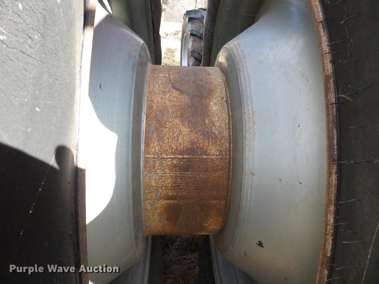 image for item DB7223 1999 Case IH 2388 RWA combine