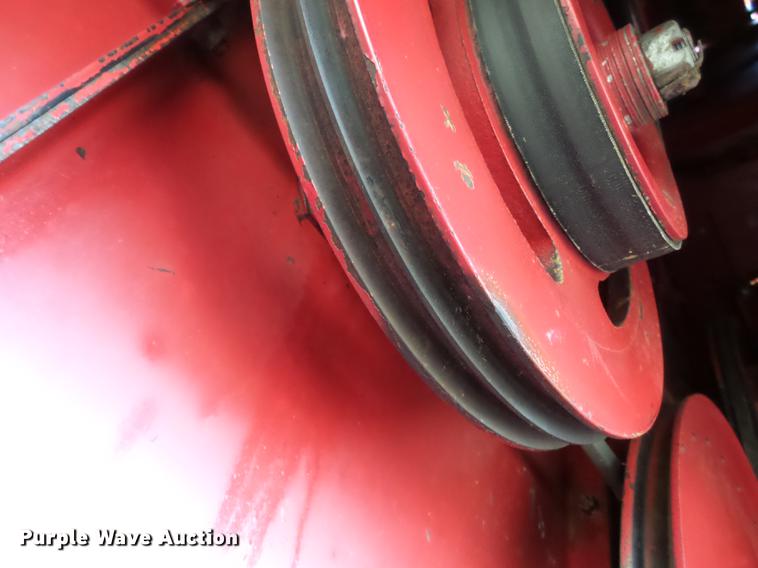 image for item DB7223 1999 Case IH 2388 RWA combine