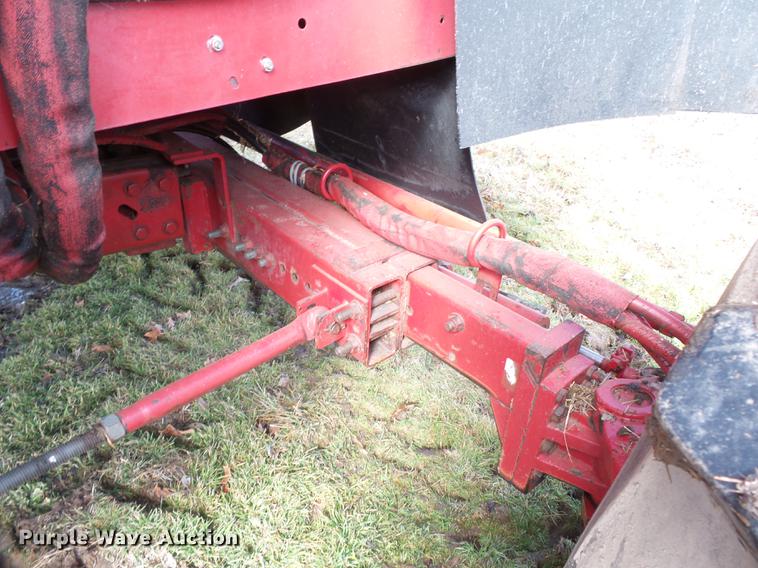 image for item DB7223 1999 Case IH 2388 RWA combine