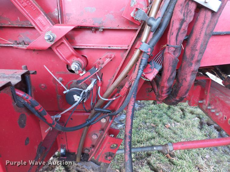 image for item DB7223 1999 Case IH 2388 RWA combine