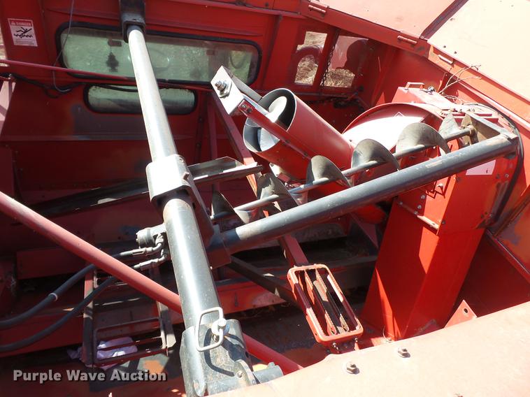 image for item DB7223 1999 Case IH 2388 RWA combine