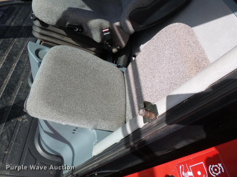 image for item DB7223 1999 Case IH 2388 RWA combine