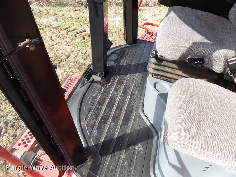 image for item DB7223 1999 Case IH 2388 RWA combine