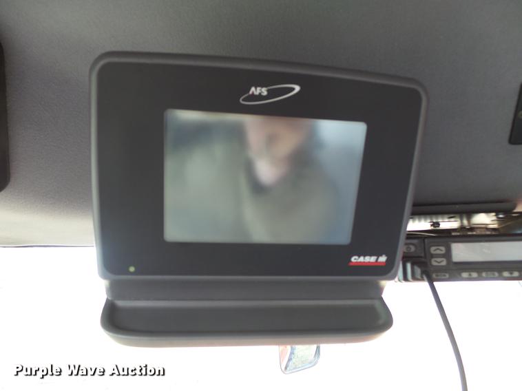 image for item DB7223 1999 Case IH 2388 RWA combine