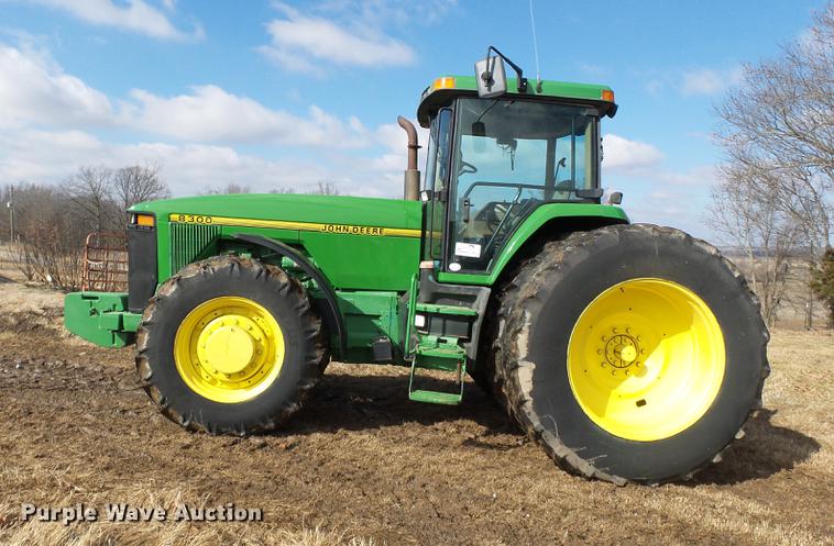 image for item DB7224 1995 John Deere 8300 MFWD tractor