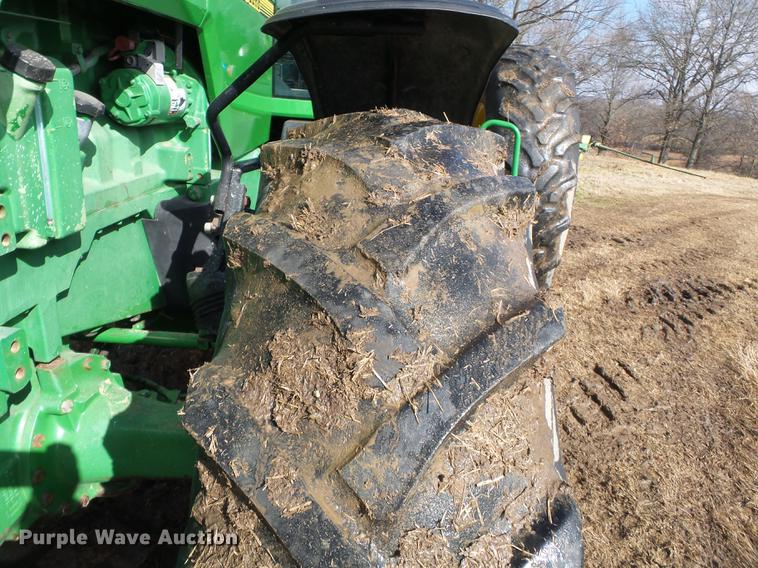 image for item DB7224 1995 John Deere 8300 MFWD tractor