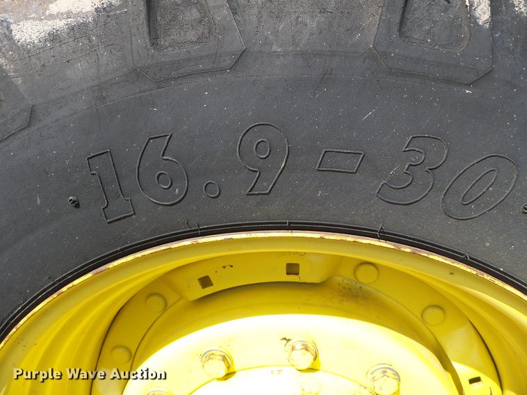 image for item DB7224 1995 John Deere 8300 MFWD tractor