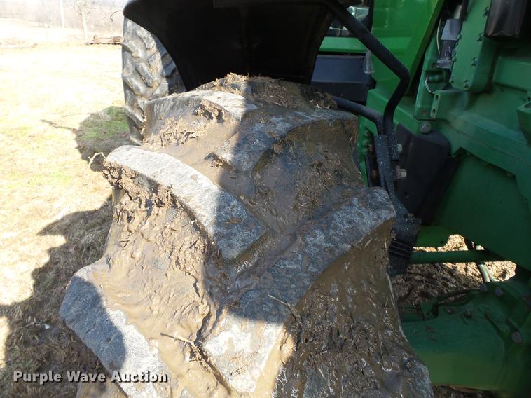 image for item DB7224 1995 John Deere 8300 MFWD tractor