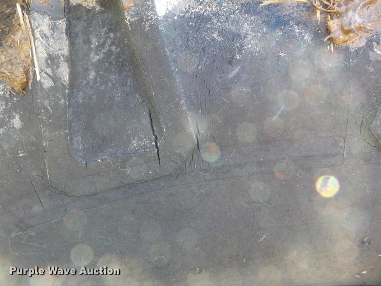 image for item DB7224 1995 John Deere 8300 MFWD tractor