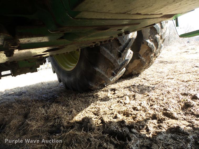 image for item DB7224 1995 John Deere 8300 MFWD tractor