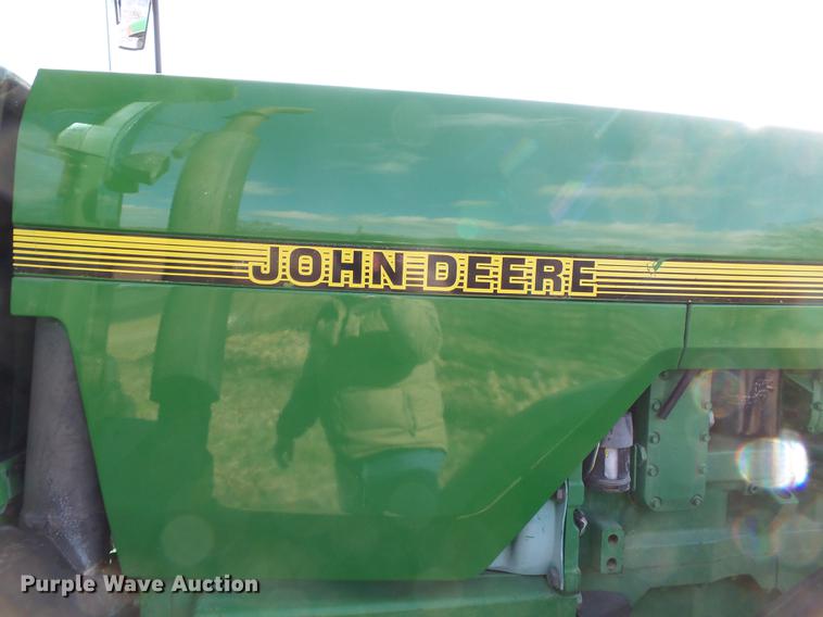 image for item DB7224 1995 John Deere 8300 MFWD tractor