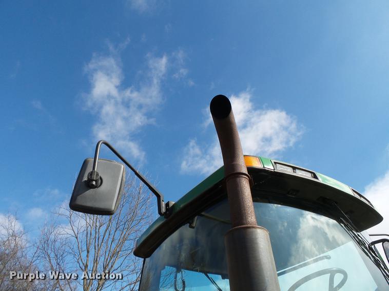 image for item DB7224 1995 John Deere 8300 MFWD tractor