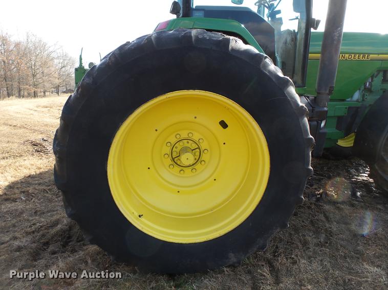 image for item DB7224 1995 John Deere 8300 MFWD tractor