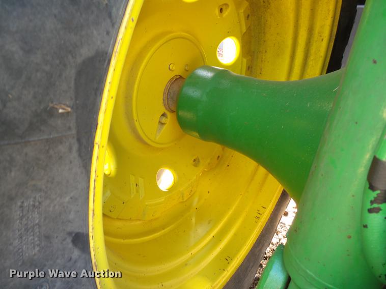 image for item DB7224 1995 John Deere 8300 MFWD tractor