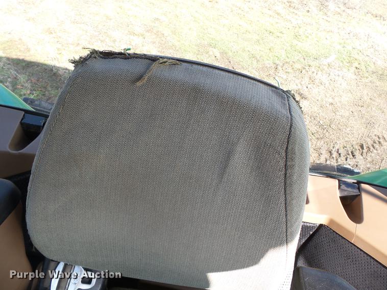 image for item DB7224 1995 John Deere 8300 MFWD tractor