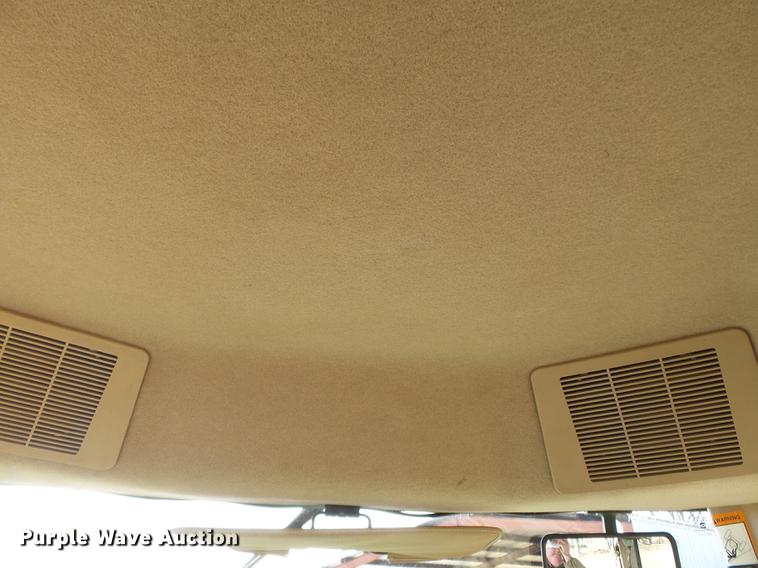 image for item DB7224 1995 John Deere 8300 MFWD tractor