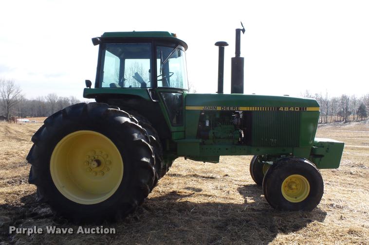 image for item DB7225 1979 John Deere 4840 tractor